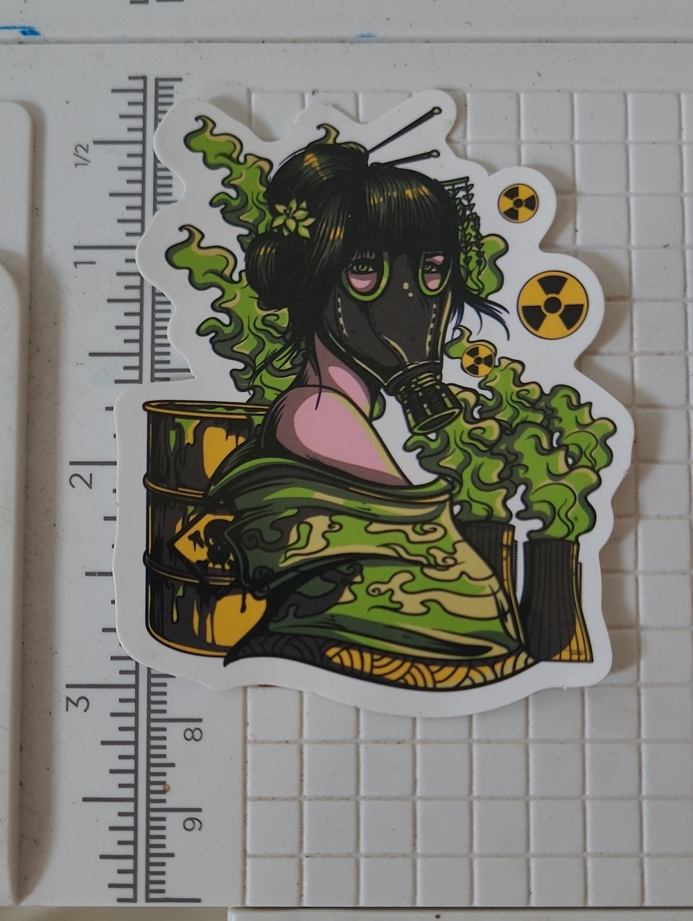 Geisha Gas Mask Green Vinyl Sticker - Design Accent